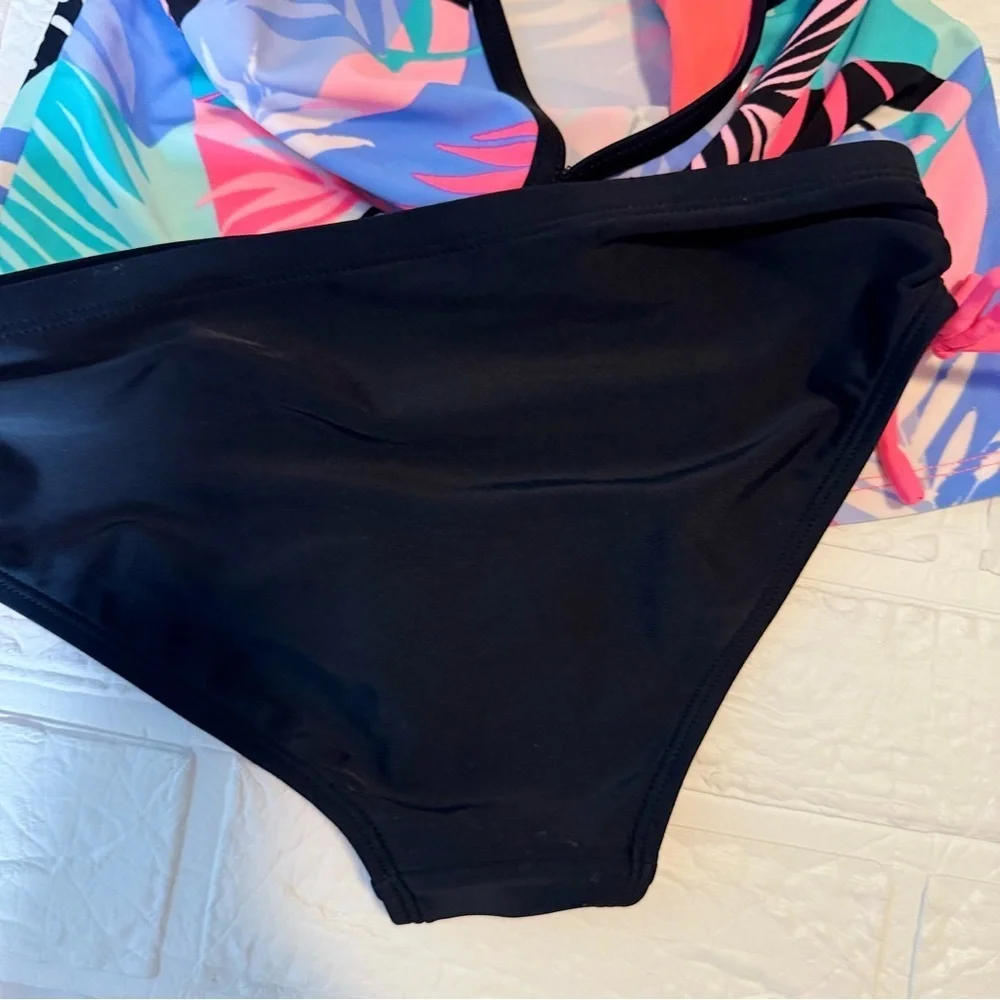 Gerry Sz 10 Girls Colorful Tropical Print Bikini Set